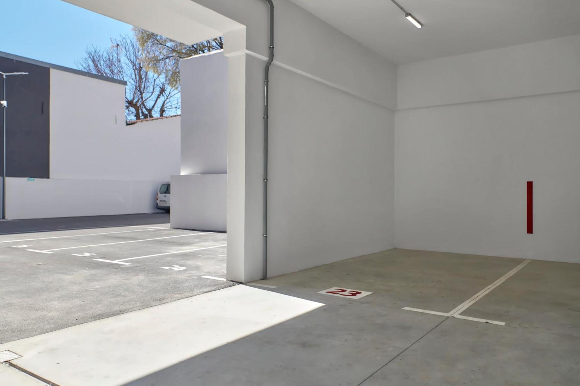 You & Me Pula With Garage Parking Екстер'єр фото